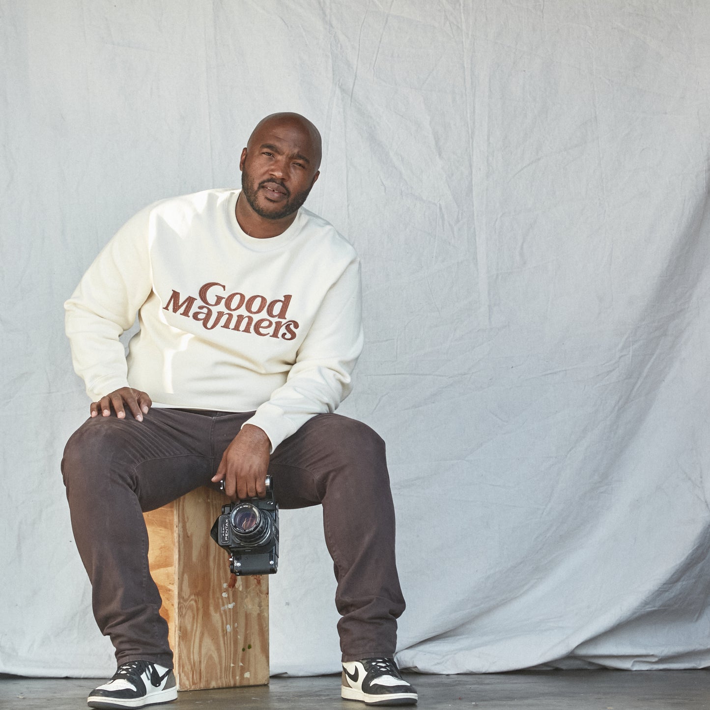 Good Manners Crewneck Sand